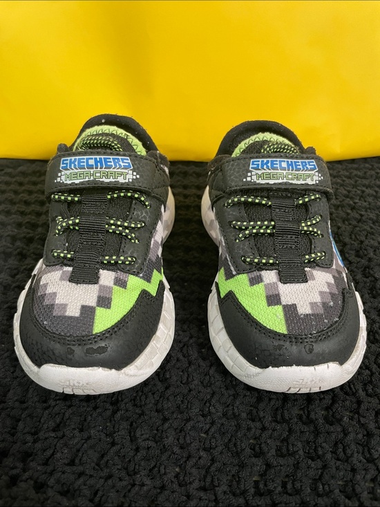Skechers Other - Skechers Kids Mega-Craft Black & Green Pixel Sneakers